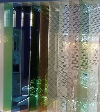 Premium Mirror & Float Glass – Clear, Green & Blue Colors Available